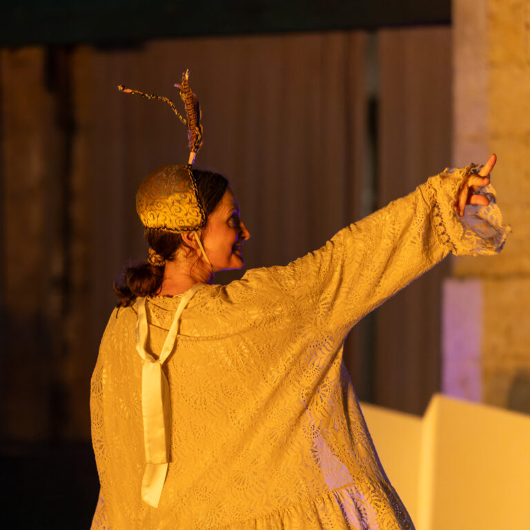 photos de théâtre une danseuse