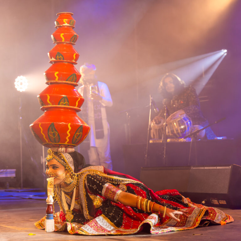 Bollywood Masala Orchestra Festival Welcome in Tziganie Seissan Gers