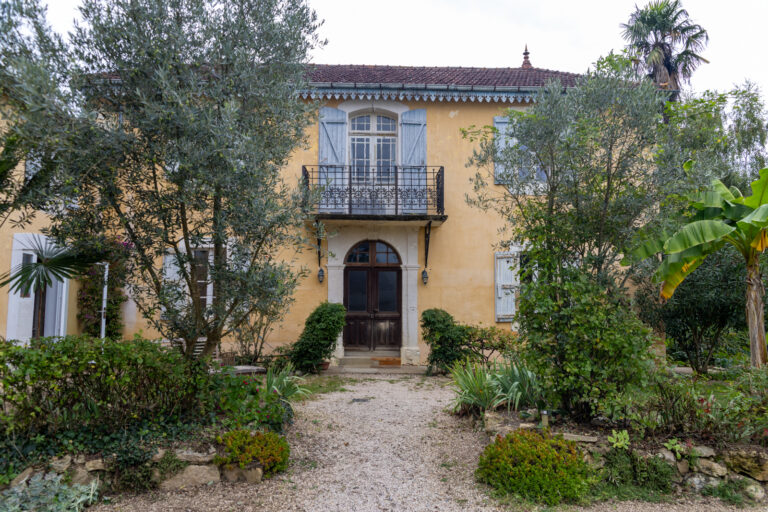 Clos du Gaja à Troncens, lieu idéal pour un baptême / mariage ou tout événement privé