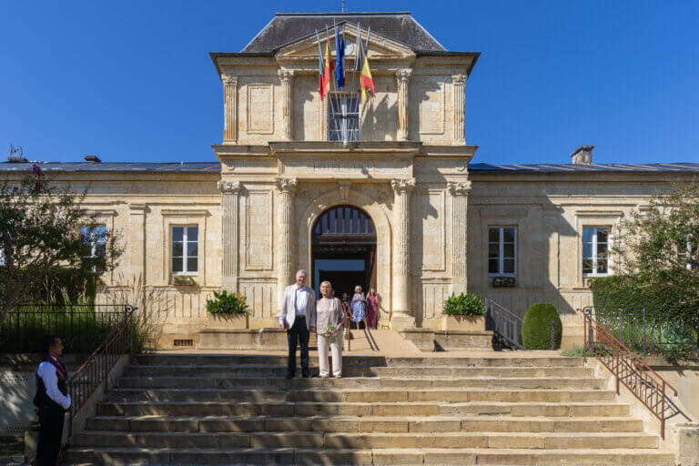 Mariage civil de S&M à la mairie de Mirande dans le Gers