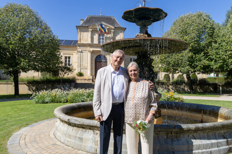 Sortie de mairie de S&M à Mirande dans le Gers